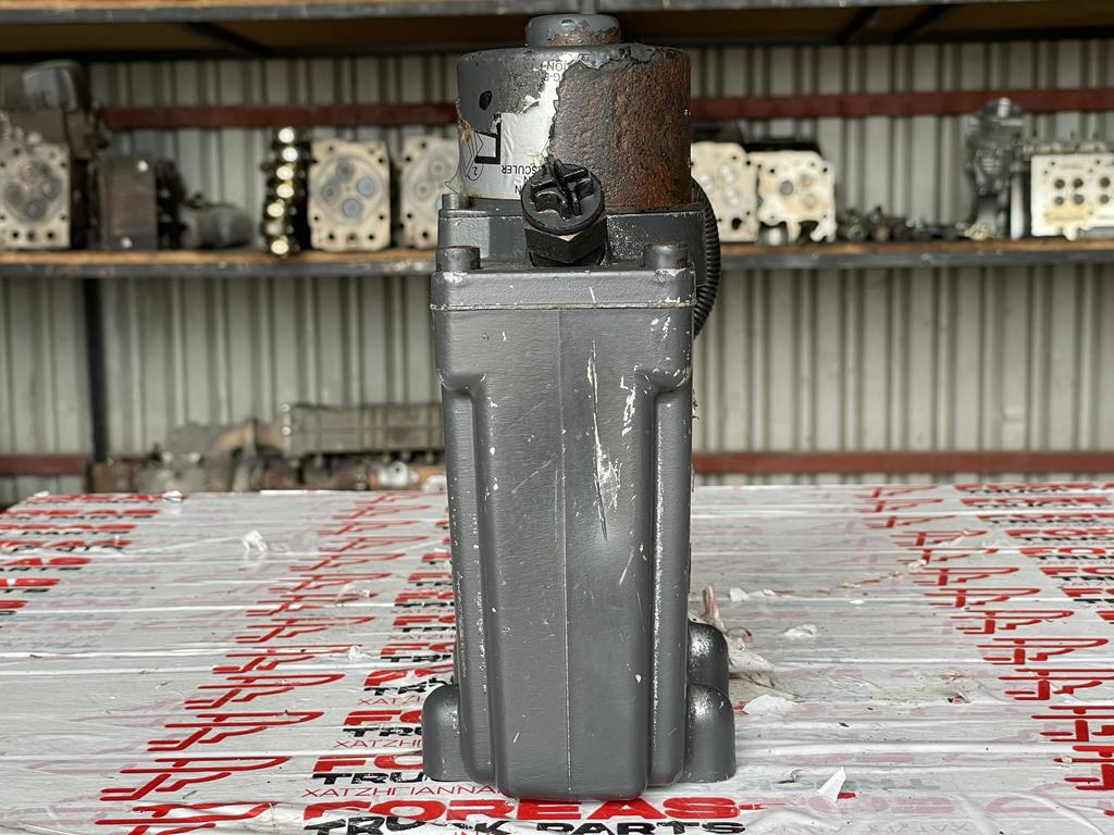 MERCEDES-BENZ ACTROS ELECTRIC CABIN PUMP - 001 553 5101 - Hidraulična pumpa za Kamion: slika MERCEDES-BENZ ACTROS ELECTRIC CABIN PUMP - 001 553 5101 - Hidraulična pumpa za Kamion MERCEDES-BENZ ACTROS ELECTRIC CABIN PUMP - 001 553 5101 - Hidraulična pumpa za Kamion: slika MERCEDES-BENZ ACTROS ELECTRIC CABIN PUMP - 001 553 5101 - Hidraulična pumpa za Kamion
