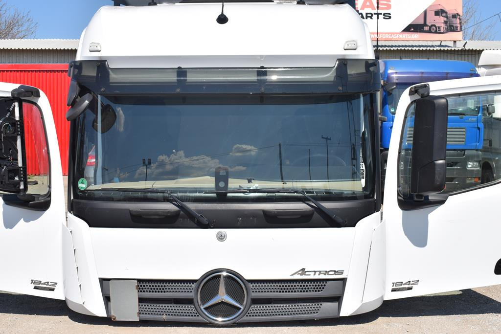 MERCEDES-BENZ ACTROS MP 4 (BIG SPACE) - Kabina za Kamion: slika MERCEDES-BENZ ACTROS MP 4 (BIG SPACE) - Kabina za Kamion MERCEDES-BENZ ACTROS MP 4 (BIG SPACE) - Kabina za Kamion: slika MERCEDES-BENZ ACTROS MP 4 (BIG SPACE) - Kabina za Kamion