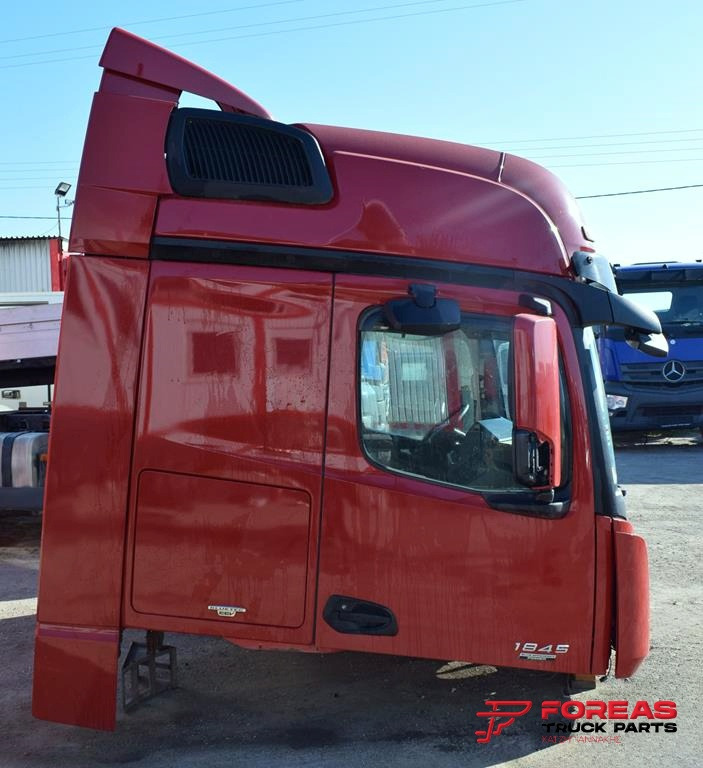 MERCEDES-BENZ ACTROS MP4 GIGA SPACE - Kabina za Kamion: slika MERCEDES-BENZ ACTROS MP4 GIGA SPACE - Kabina za Kamion MERCEDES-BENZ ACTROS MP4 GIGA SPACE - Kabina za Kamion: slika MERCEDES-BENZ ACTROS MP4 GIGA SPACE - Kabina za Kamion