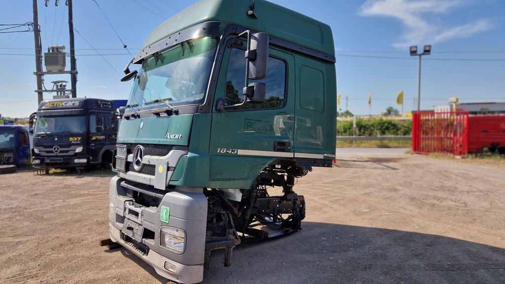 MERCEDES-BENZ AXOR 1843 - Kabina za Kamion: slika MERCEDES-BENZ AXOR 1843 - Kabina za Kamion MERCEDES-BENZ AXOR 1843 - Kabina za Kamion: slika MERCEDES-BENZ AXOR 1843 - Kabina za Kamion
