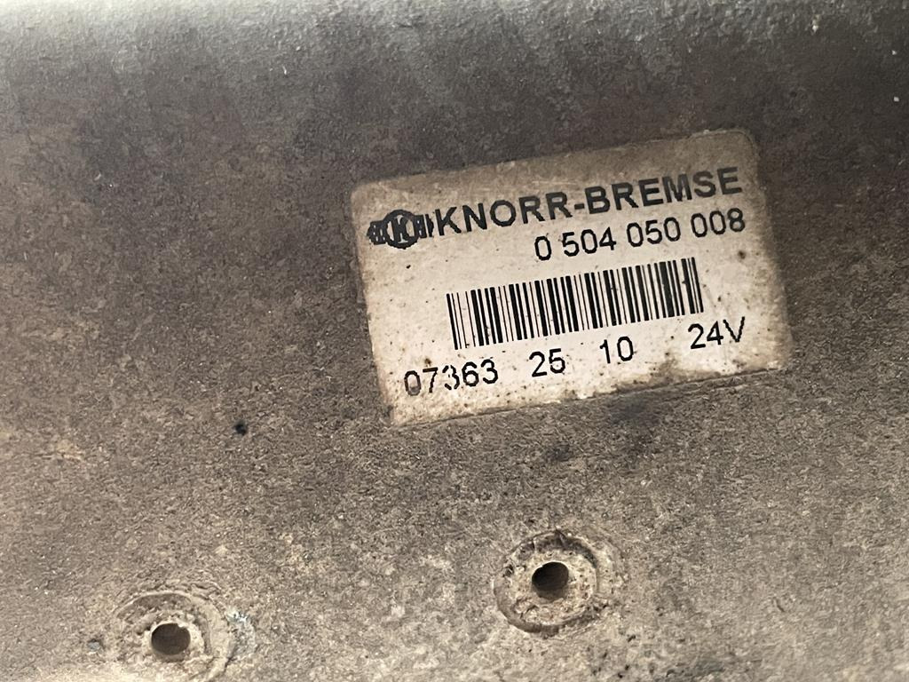 MERCEDES-BENZ VARIO 24V - 0504050008 - Zračni kompresor za kočnice za Kamion: slika MERCEDES-BENZ VARIO 24V - 0504050008 - Zračni kompresor za kočnice za Kamion MERCEDES-BENZ VARIO 24V - 0504050008 - Zračni kompresor za kočnice za Kamion: slika MERCEDES-BENZ VARIO 24V - 0504050008 - Zračni kompresor za kočnice za Kamion