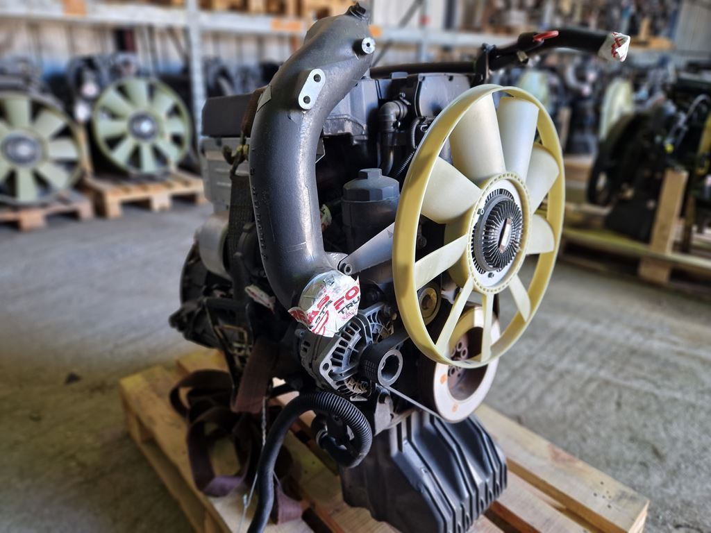MERCEDES-BENZ VARIO EURO 3 - Motor za Kamion: slika MERCEDES-BENZ VARIO EURO 3 - Motor za Kamion MERCEDES-BENZ VARIO EURO 3 - Motor za Kamion: slika MERCEDES-BENZ VARIO EURO 3 - Motor za Kamion