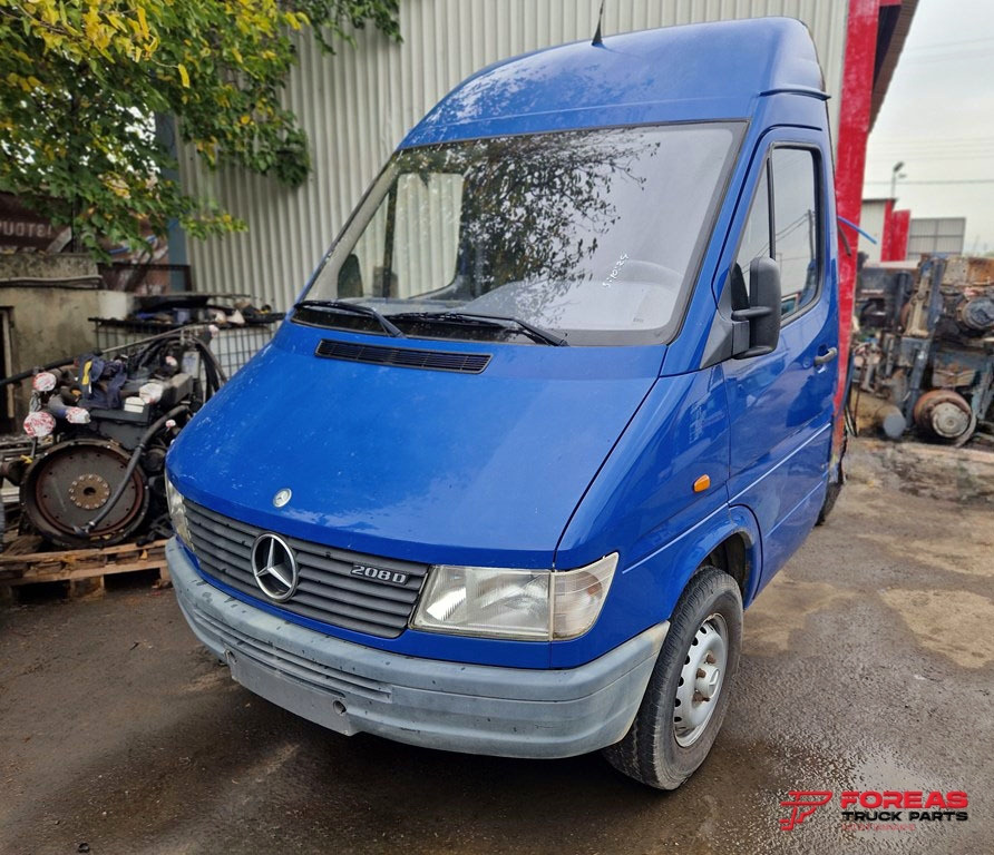MERCEDES SPRINTER OM601 - Kabina za Dostavno vozilo: slika MERCEDES SPRINTER OM601 - Kabina za Dostavno vozilo MERCEDES SPRINTER OM601 - Kabina za Dostavno vozilo: slika MERCEDES SPRINTER OM601 - Kabina za Dostavno vozilo