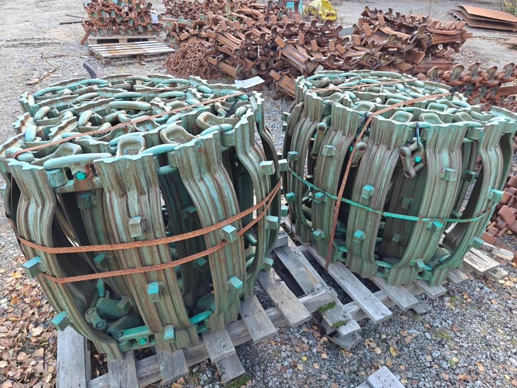 Clark TXSG Wheel Tracks - Gusjenice za Šumarska oprema: slika Clark TXSG Wheel Tracks - Gusjenice za Šumarska oprema Clark TXSG Wheel Tracks - Gusjenice za Šumarska oprema: slika Clark TXSG Wheel Tracks - Gusjenice za Šumarska oprema