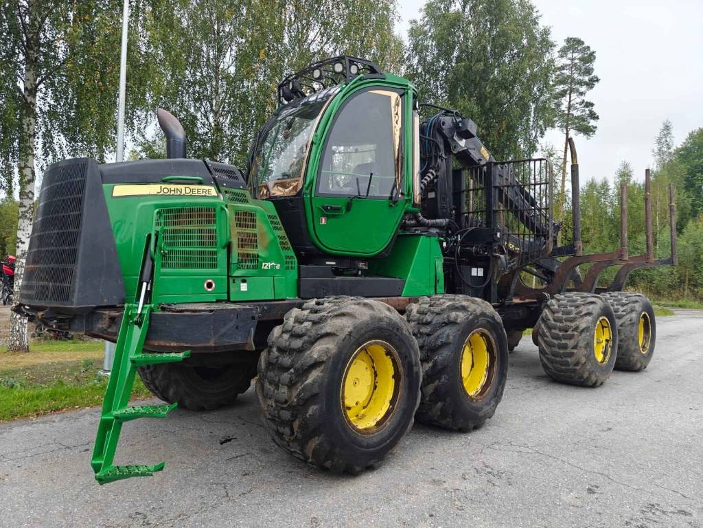 John Deere 1210 E - Kombajn za šumarstvo: slika John Deere 1210 E - Kombajn za šumarstvo John Deere 1210 E - Kombajn za šumarstvo: slika John Deere 1210 E - Kombajn za šumarstvo