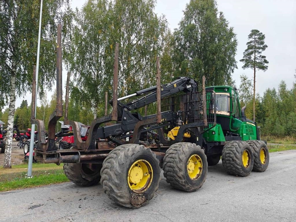 John Deere 1210 E - Kombajn za šumarstvo: slika John Deere 1210 E - Kombajn za šumarstvo John Deere 1210 E - Kombajn za šumarstvo: slika John Deere 1210 E - Kombajn za šumarstvo