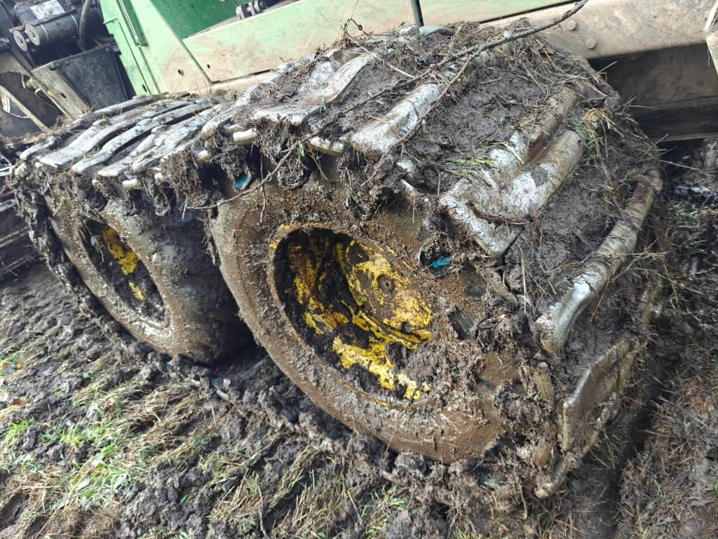 Forvarder John Deere 1210 G: slika Forvarder John Deere 1210 G Forvarder John Deere 1210 G: slika Forvarder John Deere 1210 G