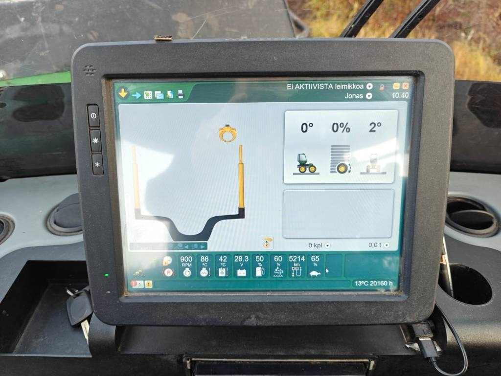 Forvarder John Deere 1210 G: slika Forvarder John Deere 1210 G Forvarder John Deere 1210 G: slika Forvarder John Deere 1210 G