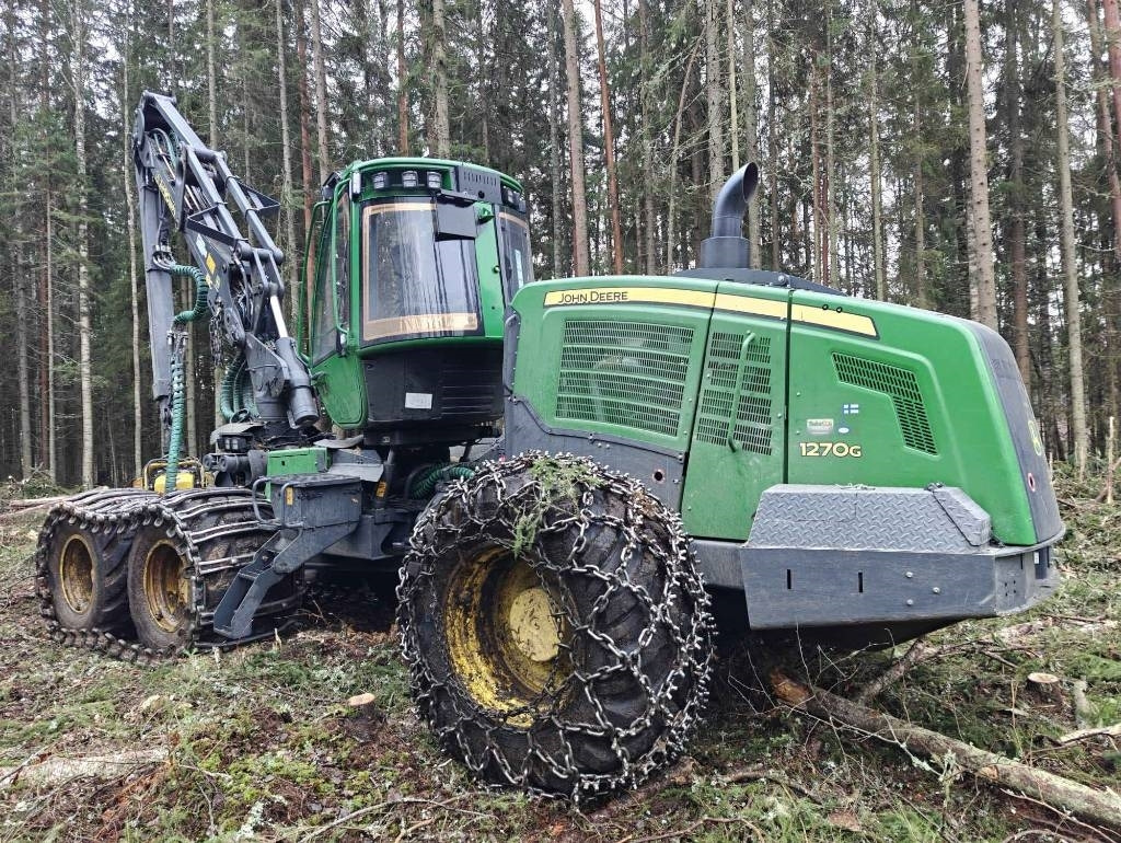 John Deere 1270 G - Kombajn za šumarstvo: slika John Deere 1270 G - Kombajn za šumarstvo John Deere 1270 G - Kombajn za šumarstvo: slika John Deere 1270 G - Kombajn za šumarstvo