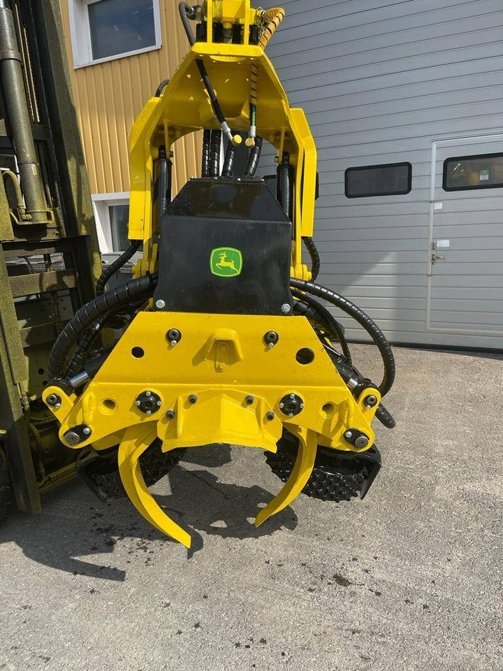John Deere H 480 Renovated - Šumarski stroj za krčenje: slika John Deere H 480 Renovated - Šumarski stroj za krčenje John Deere H 480 Renovated - Šumarski stroj za krčenje: slika John Deere H 480 Renovated - Šumarski stroj za krčenje