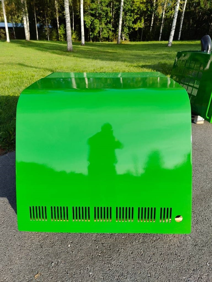 John Deere Hoods For D-serie machines - Hauba za Poljoprivredni strojevi: slika John Deere Hoods For D-serie machines - Hauba za Poljoprivredni strojevi John Deere Hoods For D-serie machines - Hauba za Poljoprivredni strojevi: slika John Deere Hoods For D-serie machines - Hauba za Poljoprivredni strojevi