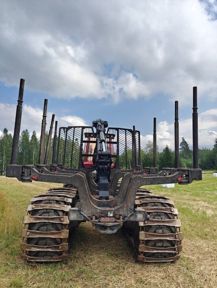 Komatsu 855 - Forvarder: slika Komatsu 855 - Forvarder Komatsu 855 - Forvarder: slika Komatsu 855 - Forvarder