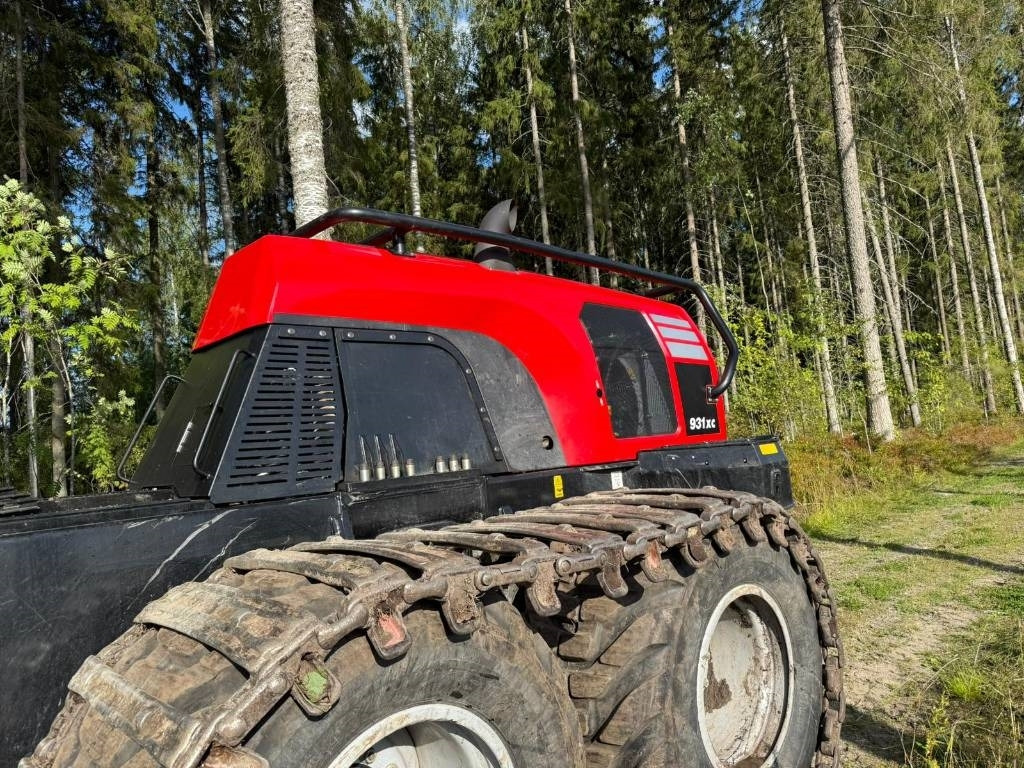 Komatsu 931 XC - Kombajn za šumarstvo: slika Komatsu 931 XC - Kombajn za šumarstvo Komatsu 931 XC - Kombajn za šumarstvo: slika Komatsu 931 XC - Kombajn za šumarstvo