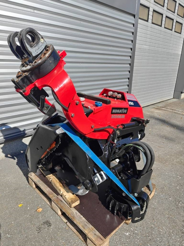 Komatsu C 93  - Šumarski stroj za krčenje: slika Komatsu C 93  - Šumarski stroj za krčenje Komatsu C 93  - Šumarski stroj za krčenje: slika Komatsu C 93  - Šumarski stroj za krčenje