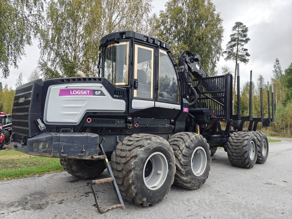 Logset 6 F GT - Forvarder: slika Logset 6 F GT - Forvarder Logset 6 F GT - Forvarder: slika Logset 6 F GT - Forvarder