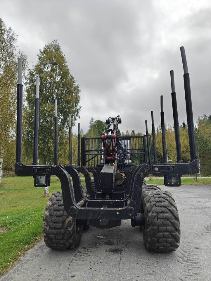 Logset 6 F GT - Forvarder: slika Logset 6 F GT - Forvarder Logset 6 F GT - Forvarder: slika Logset 6 F GT - Forvarder