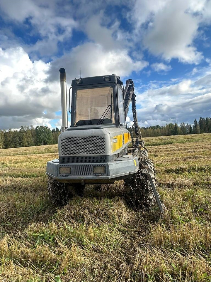 Ponsse Beaver - Kombajn za šumarstvo: slika Ponsse Beaver - Kombajn za šumarstvo Ponsse Beaver - Kombajn za šumarstvo: slika Ponsse Beaver - Kombajn za šumarstvo