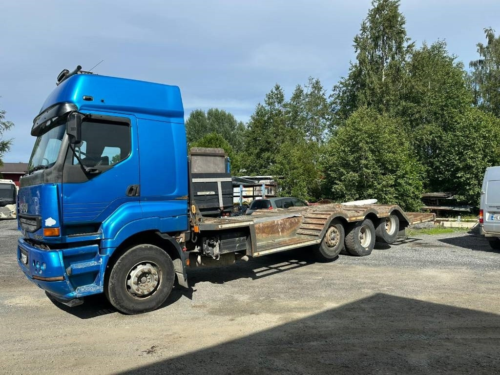 Sisu E11 - Kamion šumar: slika Sisu E11 - Kamion šumar Sisu E11 - Kamion šumar: slika Sisu E11 - Kamion šumar