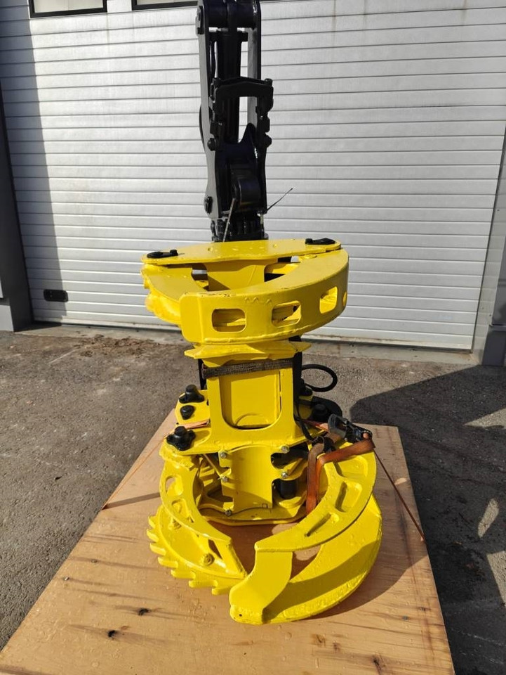 Timberjack 730 - Šumarski stroj za krčenje: slika Timberjack 730 - Šumarski stroj za krčenje Timberjack 730 - Šumarski stroj za krčenje: slika Timberjack 730 - Šumarski stroj za krčenje