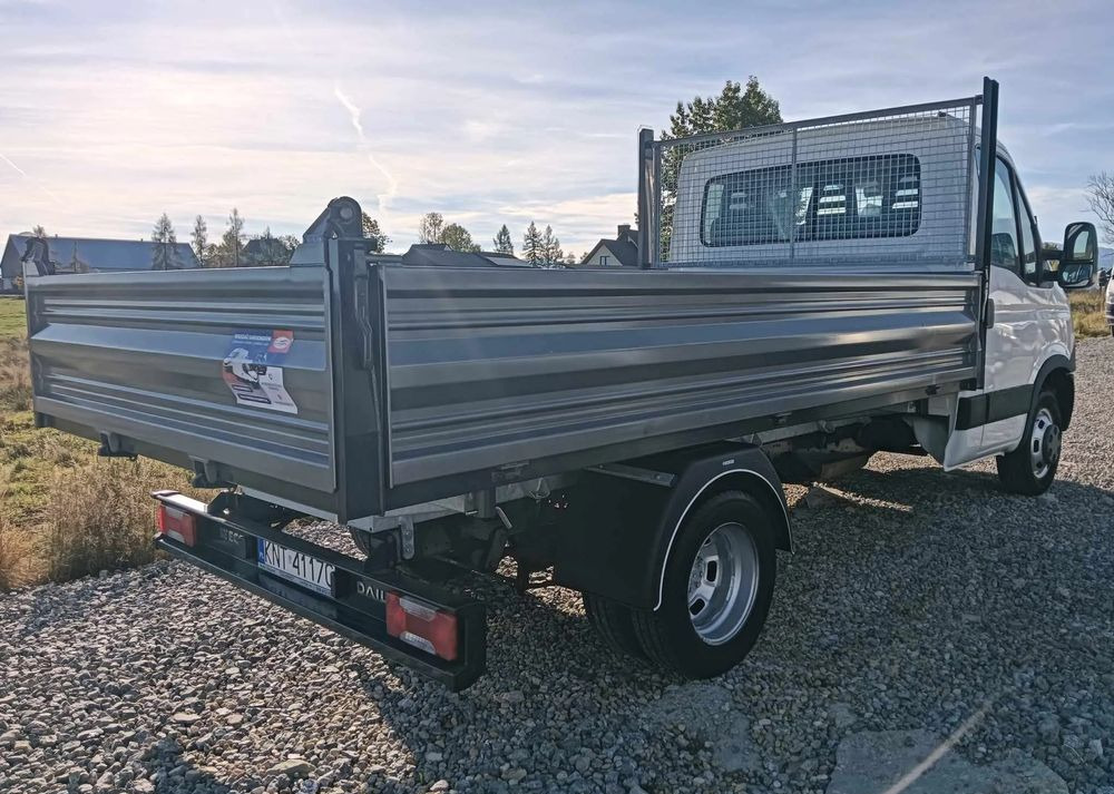 Iveco 35C11, 35C12,35C13 - Mali kamion kiper: slika Iveco 35C11, 35C12,35C13 - Mali kamion kiper Iveco 35C11, 35C12,35C13 - Mali kamion kiper: slika Iveco 35C11, 35C12,35C13 - Mali kamion kiper