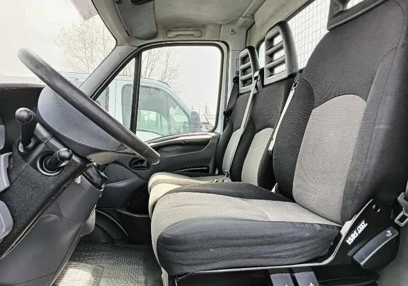 Iveco 35C13, 35C12, 35C14, 35C15 - Mali kamion kiper: slika Iveco 35C13, 35C12, 35C14, 35C15 - Mali kamion kiper Iveco 35C13, 35C12, 35C14, 35C15 - Mali kamion kiper: slika Iveco 35C13, 35C12, 35C14, 35C15 - Mali kamion kiper