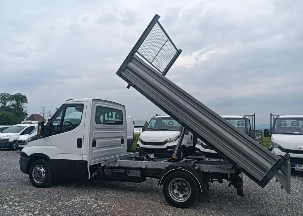Iveco 35C13, 35C12, 35C14, 35C15 - Mali kamion kiper: slika Iveco 35C13, 35C12, 35C14, 35C15 - Mali kamion kiper Iveco 35C13, 35C12, 35C14, 35C15 - Mali kamion kiper: slika Iveco 35C13, 35C12, 35C14, 35C15 - Mali kamion kiper