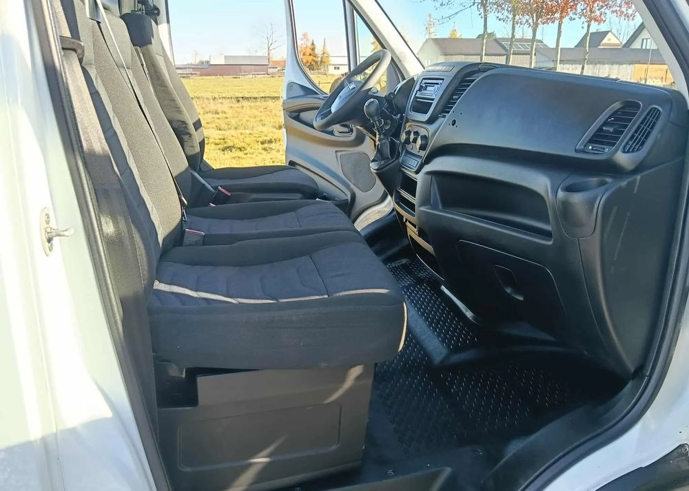 Iveco DAILY 35C13, 35C13, 35C15 - Mali kamion kiper: slika Iveco DAILY 35C13, 35C13, 35C15 - Mali kamion kiper Iveco DAILY 35C13, 35C13, 35C15 - Mali kamion kiper: slika Iveco DAILY 35C13, 35C13, 35C15 - Mali kamion kiper