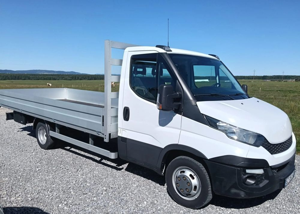 Iveco DAILY 35C14, 35C13, 35C15, 35C12 - Dostavno vozilo s ravnom platformom: slika Iveco DAILY 35C14, 35C13, 35C15, 35C12 - Dostavno vozilo s ravnom platformom Iveco DAILY 35C14, 35C13, 35C15, 35C12 - Dostavno vozilo s ravnom platformom: slika Iveco DAILY 35C14, 35C13, 35C15, 35C12 - Dostavno vozilo s ravnom platformom