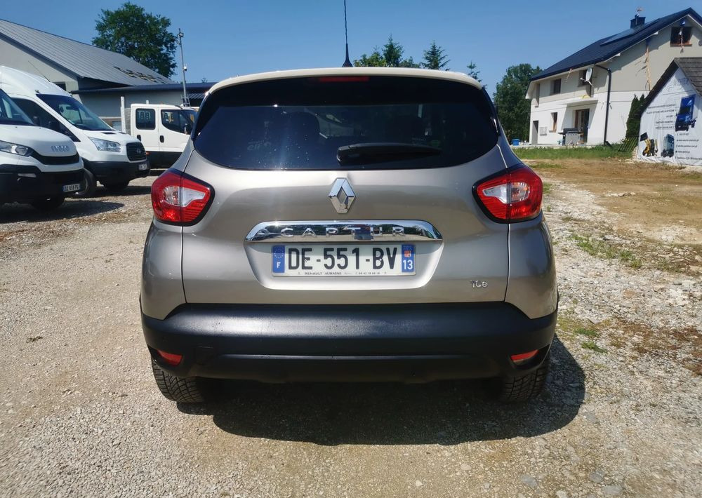 Renault Captur 0.9 Energy TCe Intens - SUV: slika Renault Captur 0.9 Energy TCe Intens - SUV Renault Captur 0.9 Energy TCe Intens - SUV: slika Renault Captur 0.9 Energy TCe Intens - SUV
