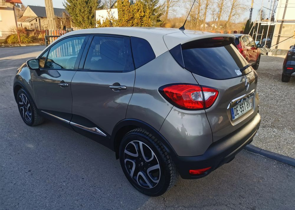 Renault Captur 0.9 Energy TCe Intens - SUV: slika Renault Captur 0.9 Energy TCe Intens - SUV Renault Captur 0.9 Energy TCe Intens - SUV: slika Renault Captur 0.9 Energy TCe Intens - SUV