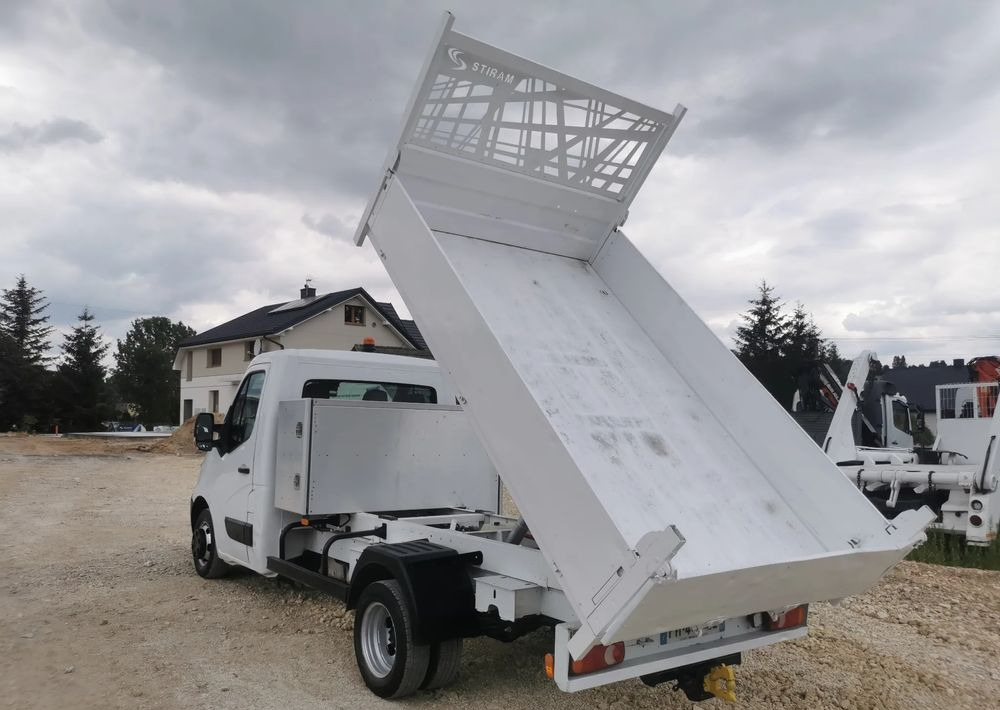 Renault Master Kiper wywrotka 2.3-145KM Hak Bliźniak klimatyzacja Kamera cofania - Mali kamion kiper: slika Renault Master Kiper wywrotka 2.3-145KM Hak Bliźniak klimatyzacja Kamera cofania - Mali kamion kiper Renault Master Kiper wywrotka 2.3-145KM Hak Bliźniak klimatyzacja Kamera cofania - Mali kamion kiper: slika Renault Master Kiper wywrotka 2.3-145KM Hak Bliźniak klimatyzacja Kamera cofania - Mali kamion kiper