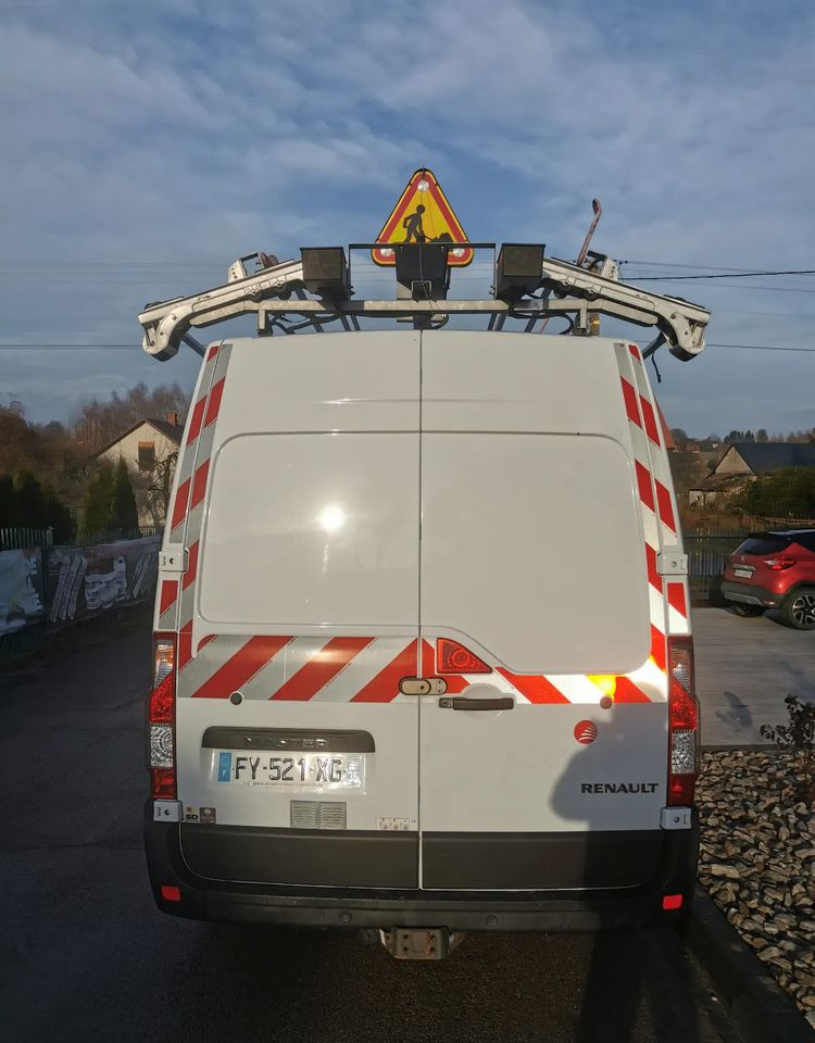 Renault Master L3H2 ładny 2.3dCi-135KM 6-biegów Klima bagażnik dachowy nawigacja - Furgon: slika Renault Master L3H2 ładny 2.3dCi-135KM 6-biegów Klima bagażnik dachowy nawigacja - Furgon Renault Master L3H2 ładny 2.3dCi-135KM 6-biegów Klima bagażnik dachowy nawigacja - Furgon: slika Renault Master L3H2 ładny 2.3dCi-135KM 6-biegów Klima bagażnik dachowy nawigacja - Furgon