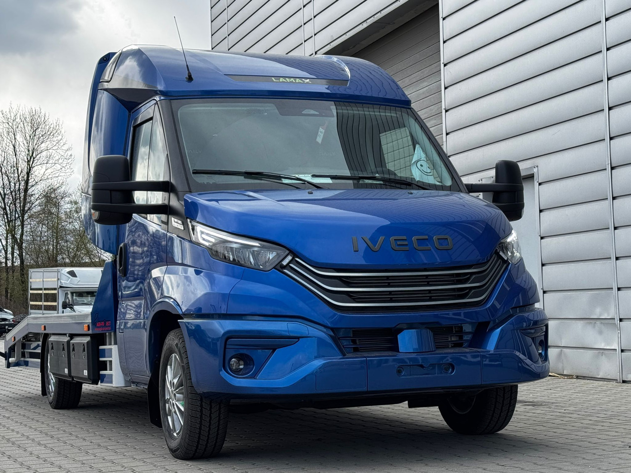 IVECO Daily 35S18HA8/P - Dostavno vozilo: slika IVECO Daily 35S18HA8/P - Dostavno vozilo IVECO Daily 35S18HA8/P - Dostavno vozilo: slika IVECO Daily 35S18HA8/P - Dostavno vozilo