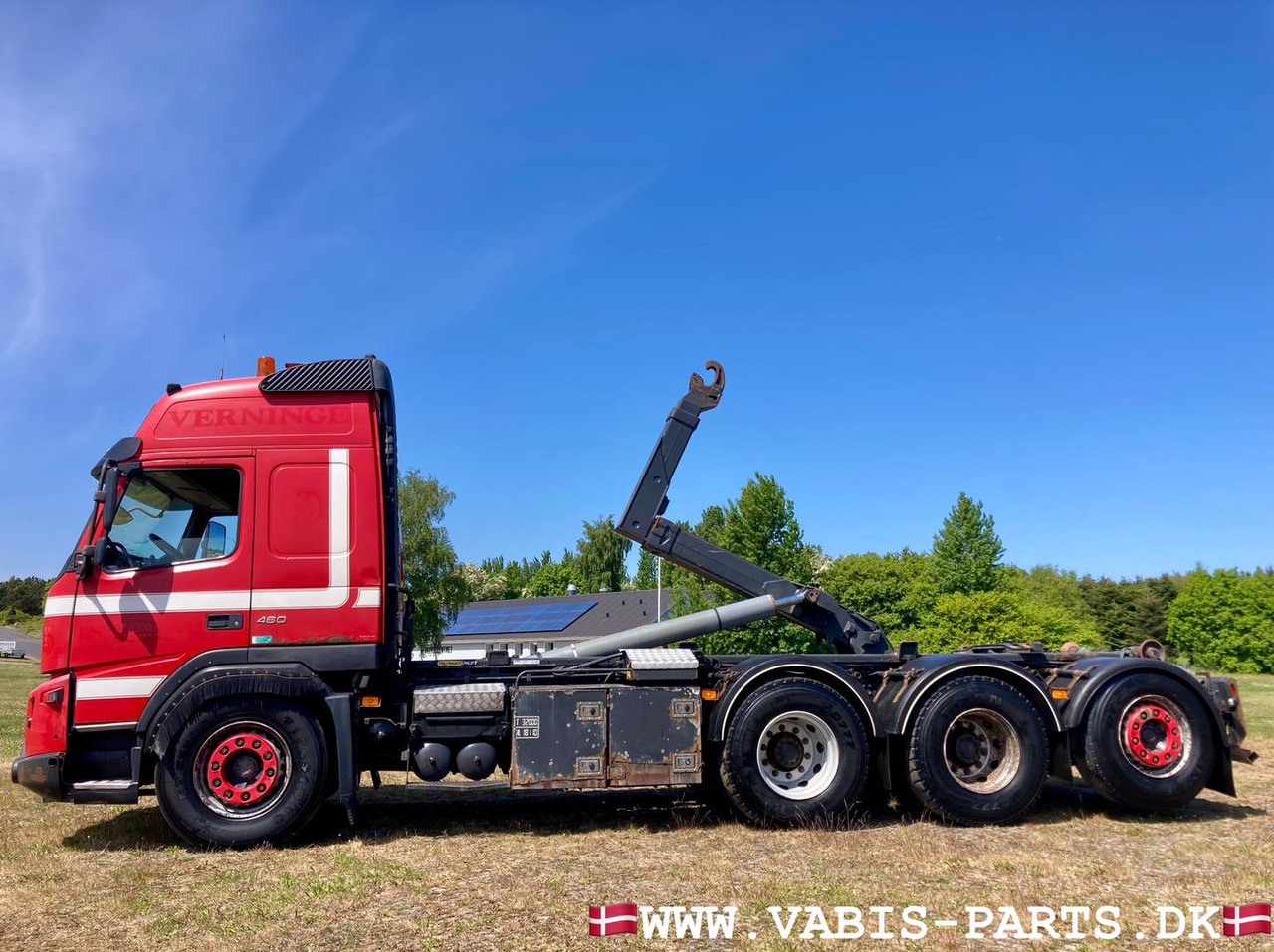 Volvo FMX 460 Volvo FMX With Palfinger Hook lift - Transporter kontejnera/ Kamion s izmjenjivim sanducima: slika Volvo FMX 460 Volvo FMX With Palfinger Hook lift - Transporter kontejnera/ Kamion s izmjenjivim sanducima Volvo FMX 460 Volvo FMX With Palfinger Hook lift - Transporter kontejnera/ Kamion s izmjenjivim sanducima: slika Volvo FMX 460 Volvo FMX With Palfinger Hook lift - Transporter kontejnera/ Kamion s izmjenjivim sanducima
