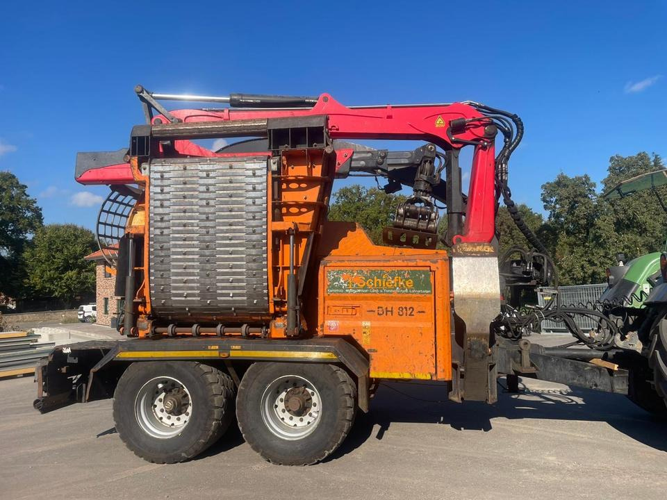 Doppstadt DH 812 Q Holzhacker - Drobilica za drvo: slika Doppstadt DH 812 Q Holzhacker - Drobilica za drvo Doppstadt DH 812 Q Holzhacker - Drobilica za drvo: slika Doppstadt DH 812 Q Holzhacker - Drobilica za drvo
