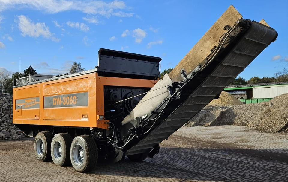 Doppstadt Schredder DW3060 Büffel - Industrijski šreder: slika Doppstadt Schredder DW3060 Büffel - Industrijski šreder Doppstadt Schredder DW3060 Büffel - Industrijski šreder: slika Doppstadt Schredder DW3060 Büffel - Industrijski šreder