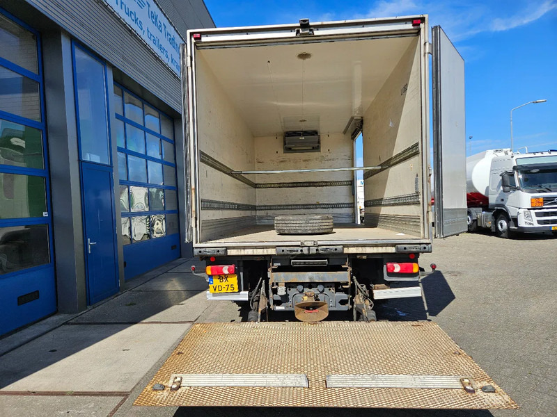 Zakup Renault Midlum 220 DXI Carrier Dhollandia Laadklep 170.000 Km Renault Midlum 220 DXI Carrier Dhollandia Laadklep 170.000 Km: slika Zakup Renault Midlum 220 DXI Carrier Dhollandia Laadklep 170.000 Km Renault Midlum 220 DXI Carrier Dhollandia Laadklep 170.000 Km