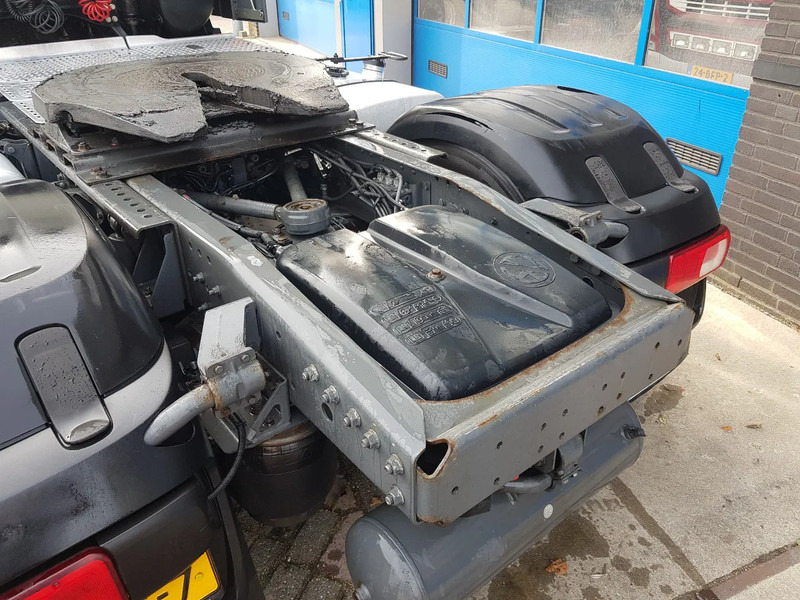 Tegljač DAF XF 440 616 DKM Double Tank Brandnew condition: slika Tegljač DAF XF 440 616 DKM Double Tank Brandnew condition