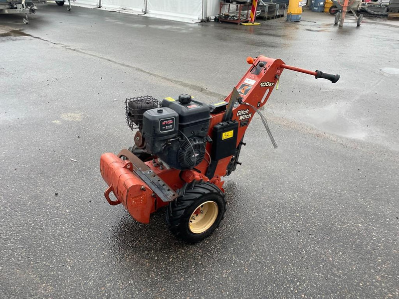 Ditch Witch 100SX - Vibro ploča: slika Ditch Witch 100SX - Vibro ploča Ditch Witch 100SX - Vibro ploča: slika Ditch Witch 100SX - Vibro ploča