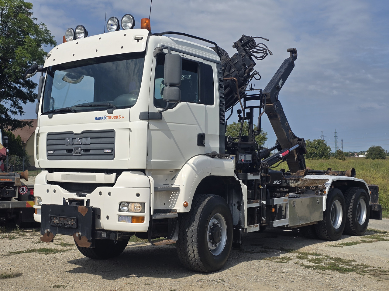 MAN TGA 26.440 6X6 / HOOK SYSTEM / HIAB 166D REMOTE SPECIAL PRICE ONLY THIS YEAR - Kamion s kukastom dizalicom, Kamion s kranom: slika MAN TGA 26.440 6X6 / HOOK SYSTEM / HIAB 166D REMOTE SPECIAL PRICE ONLY THIS YEAR - Kamion s kukastom dizalicom, Kamion s kranom MAN TGA 26.440 6X6 / HOOK SYSTEM / HIAB 166D REMOTE SPECIAL PRICE ONLY THIS YEAR - Kamion s kukastom dizalicom, Kamion s kranom: slika MAN TGA 26.440 6X6 / HOOK SYSTEM / HIAB 166D REMOTE SPECIAL PRICE ONLY THIS YEAR - Kamion s kukastom dizalicom, Kamion s kranom
