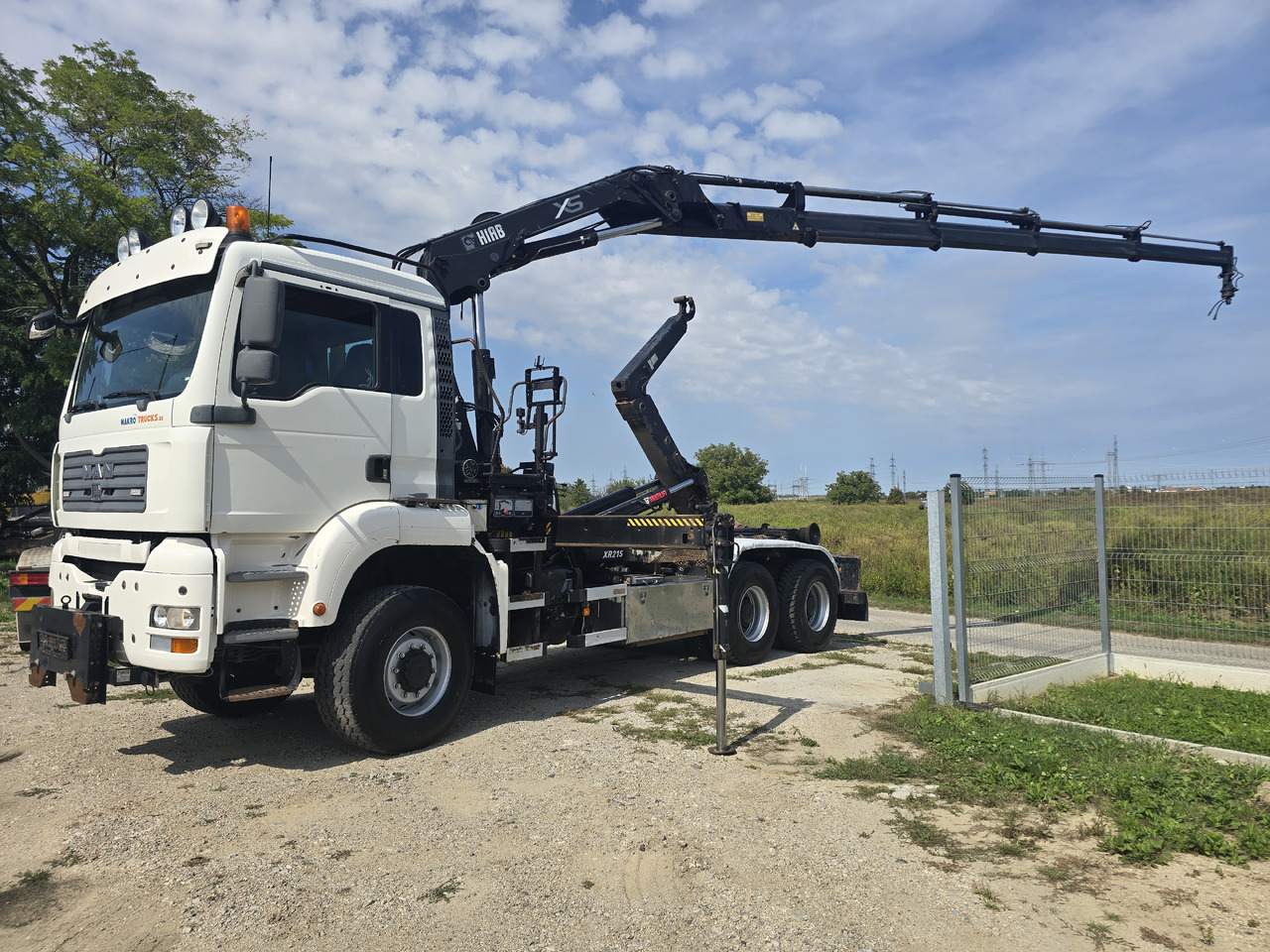 MAN TGA 26.440 6X6 / HOOK SYSTEM / HIAB 166D REMOTE SPECIAL PRICE ONLY THIS YEAR - Kamion s kukastom dizalicom, Kamion s kranom: slika MAN TGA 26.440 6X6 / HOOK SYSTEM / HIAB 166D REMOTE SPECIAL PRICE ONLY THIS YEAR - Kamion s kukastom dizalicom, Kamion s kranom MAN TGA 26.440 6X6 / HOOK SYSTEM / HIAB 166D REMOTE SPECIAL PRICE ONLY THIS YEAR - Kamion s kukastom dizalicom, Kamion s kranom: slika MAN TGA 26.440 6X6 / HOOK SYSTEM / HIAB 166D REMOTE SPECIAL PRICE ONLY THIS YEAR - Kamion s kukastom dizalicom, Kamion s kranom