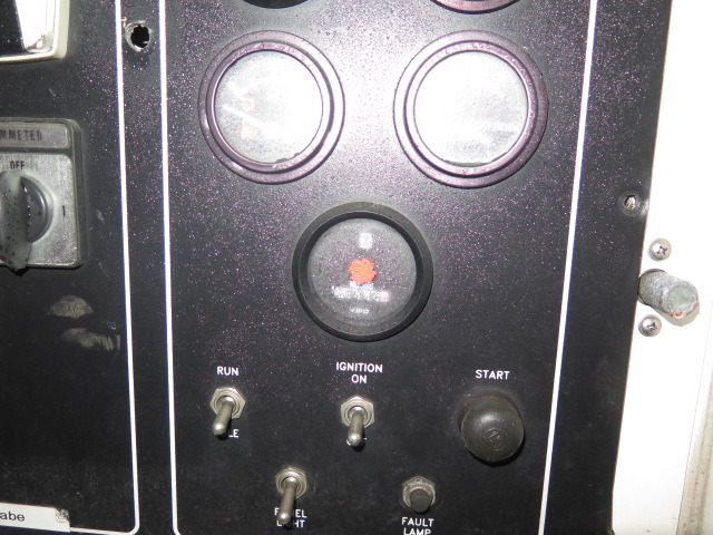 Trieletron 90T400SLN - Zemaljski agregat GPU: slika Trieletron 90T400SLN - Zemaljski agregat GPU Trieletron 90T400SLN - Zemaljski agregat GPU: slika Trieletron 90T400SLN - Zemaljski agregat GPU