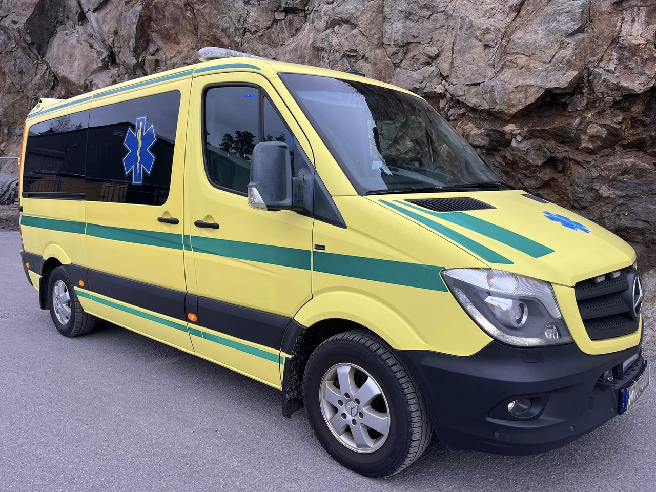 Mercedes-Benz Sprinter 316 - 2 stretcher ambulance - RESERVERAD!! - Vozilo hitne pomoći: slika Mercedes-Benz Sprinter 316 - 2 stretcher ambulance - RESERVERAD!! - Vozilo hitne pomoći Mercedes-Benz Sprinter 316 - 2 stretcher ambulance - RESERVERAD!! - Vozilo hitne pomoći: slika Mercedes-Benz Sprinter 316 - 2 stretcher ambulance - RESERVERAD!! - Vozilo hitne pomoći