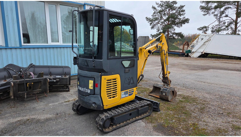 Komatsu PC14R - Mini bager: slika Komatsu PC14R - Mini bager Komatsu PC14R - Mini bager: slika Komatsu PC14R - Mini bager