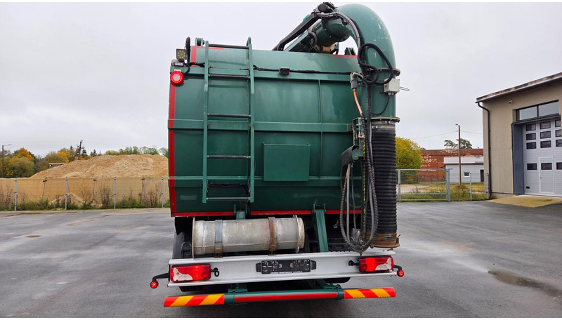 Scania P450 8X4*4 - Vakum kamion: slika Scania P450 8X4*4 - Vakum kamion Scania P450 8X4*4 - Vakum kamion: slika Scania P450 8X4*4 - Vakum kamion
