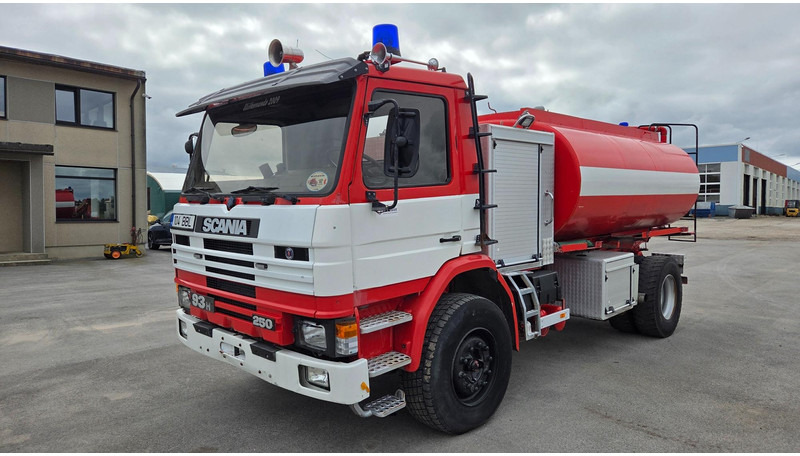 Scania P93 4X2 250 - Vatrogasno vozilo: slika Scania P93 4X2 250 - Vatrogasno vozilo Scania P93 4X2 250 - Vatrogasno vozilo: slika Scania P93 4X2 250 - Vatrogasno vozilo