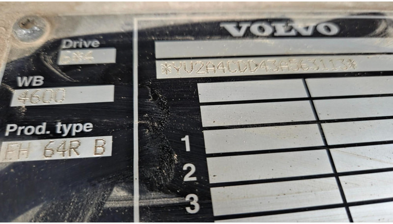 Kamion s kukastom dizalicom Volvo FH500 6X4: slika Kamion s kukastom dizalicom Volvo FH500 6X4 Kamion s kukastom dizalicom Volvo FH500 6X4: slika Kamion s kukastom dizalicom Volvo FH500 6X4