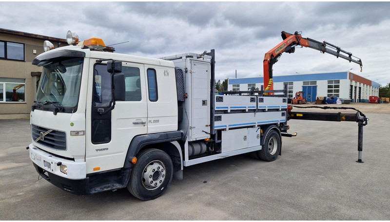 Volvo FL220 4X2 Palfinger PK7501 - Kamion s otvorenim sandukom, Kamion s kranom: slika Volvo FL220 4X2 Palfinger PK7501 - Kamion s otvorenim sandukom, Kamion s kranom Volvo FL220 4X2 Palfinger PK7501 - Kamion s otvorenim sandukom, Kamion s kranom: slika Volvo FL220 4X2 Palfinger PK7501 - Kamion s otvorenim sandukom, Kamion s kranom