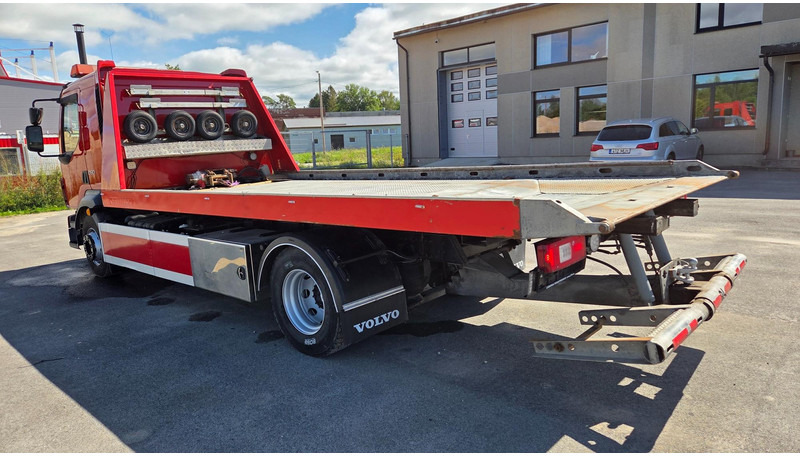 Volvo FL250 4X2 - Kamion za vuču: slika Volvo FL250 4X2 - Kamion za vuču Volvo FL250 4X2 - Kamion za vuču: slika Volvo FL250 4X2 - Kamion za vuču