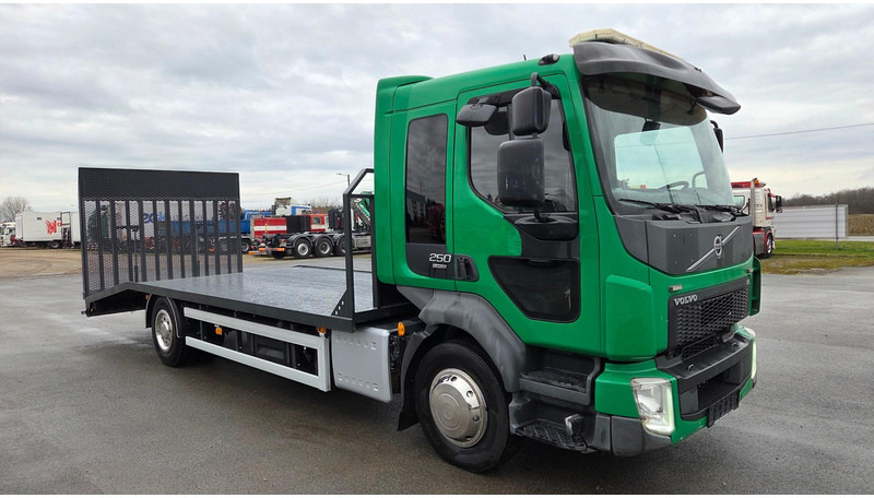 Volvo FL250 4X2 - Autotransporter: slika Volvo FL250 4X2 - Autotransporter Volvo FL250 4X2 - Autotransporter: slika Volvo FL250 4X2 - Autotransporter